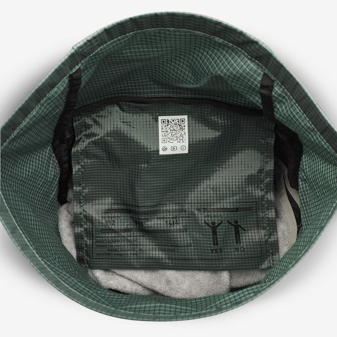 Mochila trekking 22L ultra liviana MT500 - Image 17