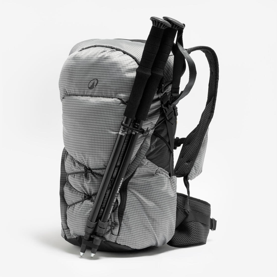 Mochila trekking 22L ultra liviana MT500 - Image 23