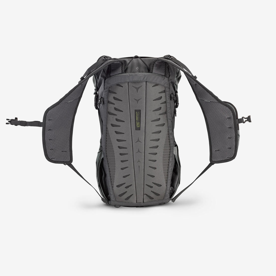 Mochila trekking 22L ultra liviana MT500 - Image 7