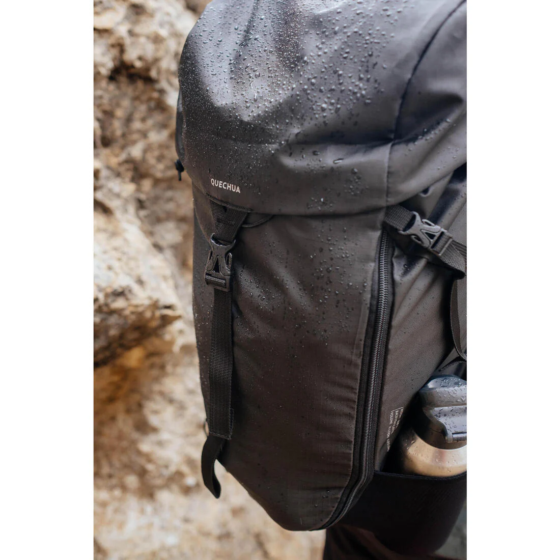 Mochila trekking 35L MH100 - Image 11