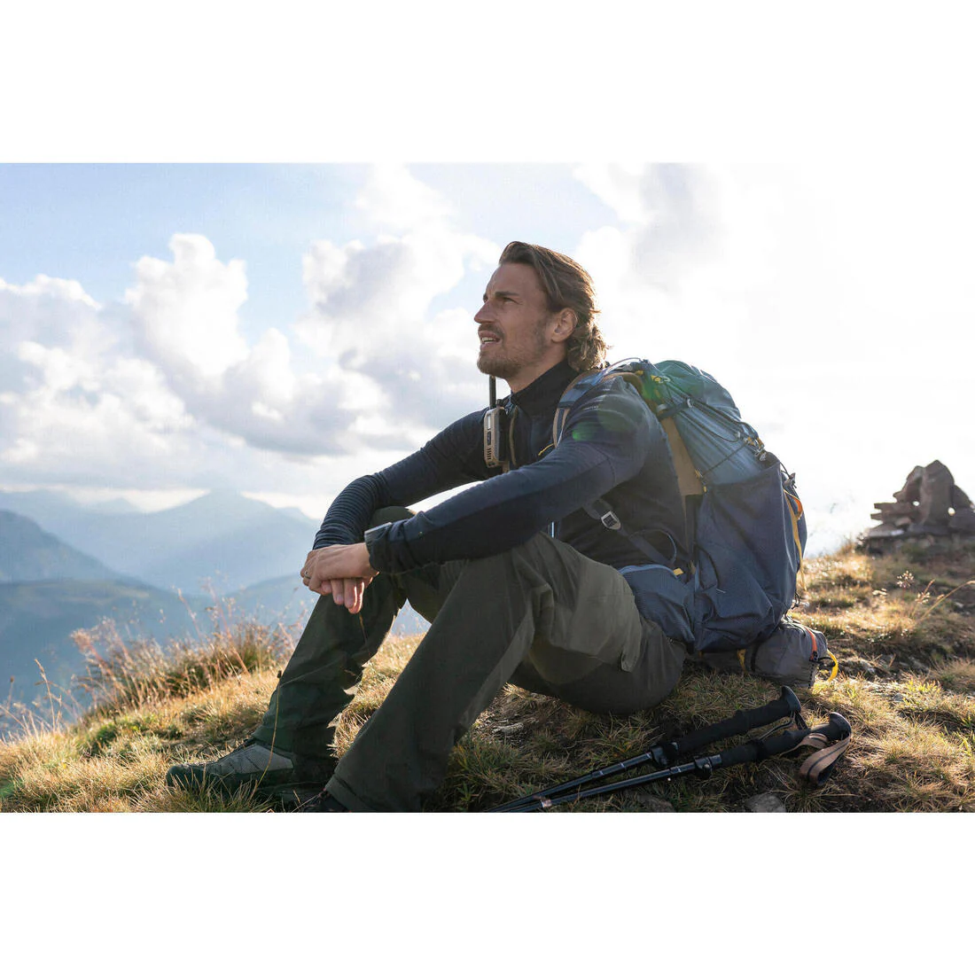 Mochila trekking 50+10L ultra liviana MT900 - Image 11