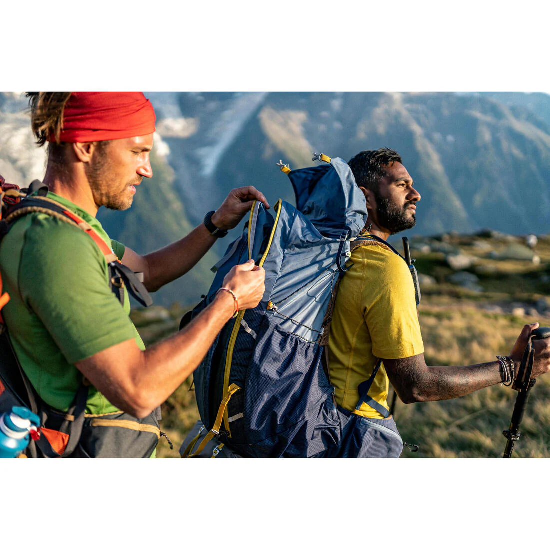 Mochila trekking 50+10L ultra liviana MT900 - Image 16