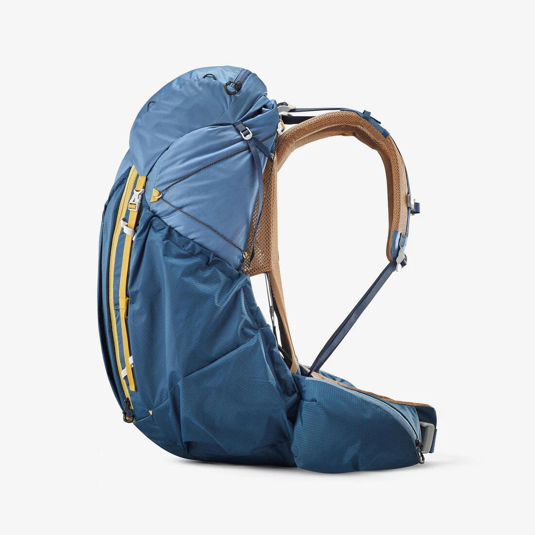 Mochila trekking 50+10L ultra liviana MT900 - Image 3