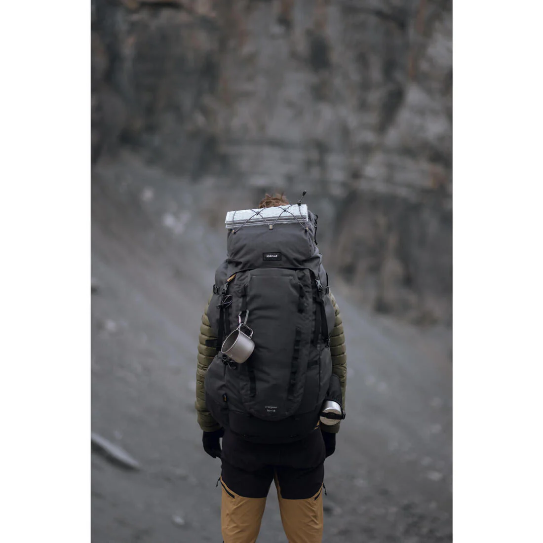 Mochila trekking 70+10L MT900 - Image 14