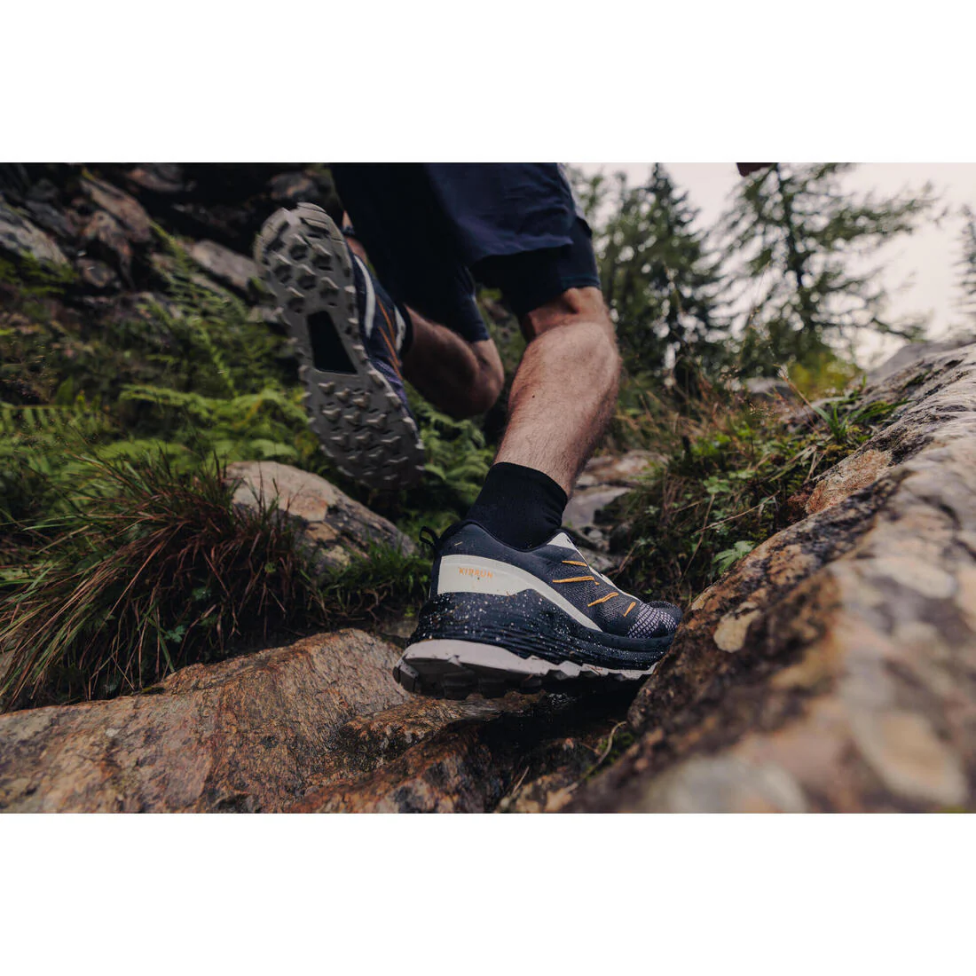 MT3 HOMBRE TRAIL NEGRO BLANCO - Image 14