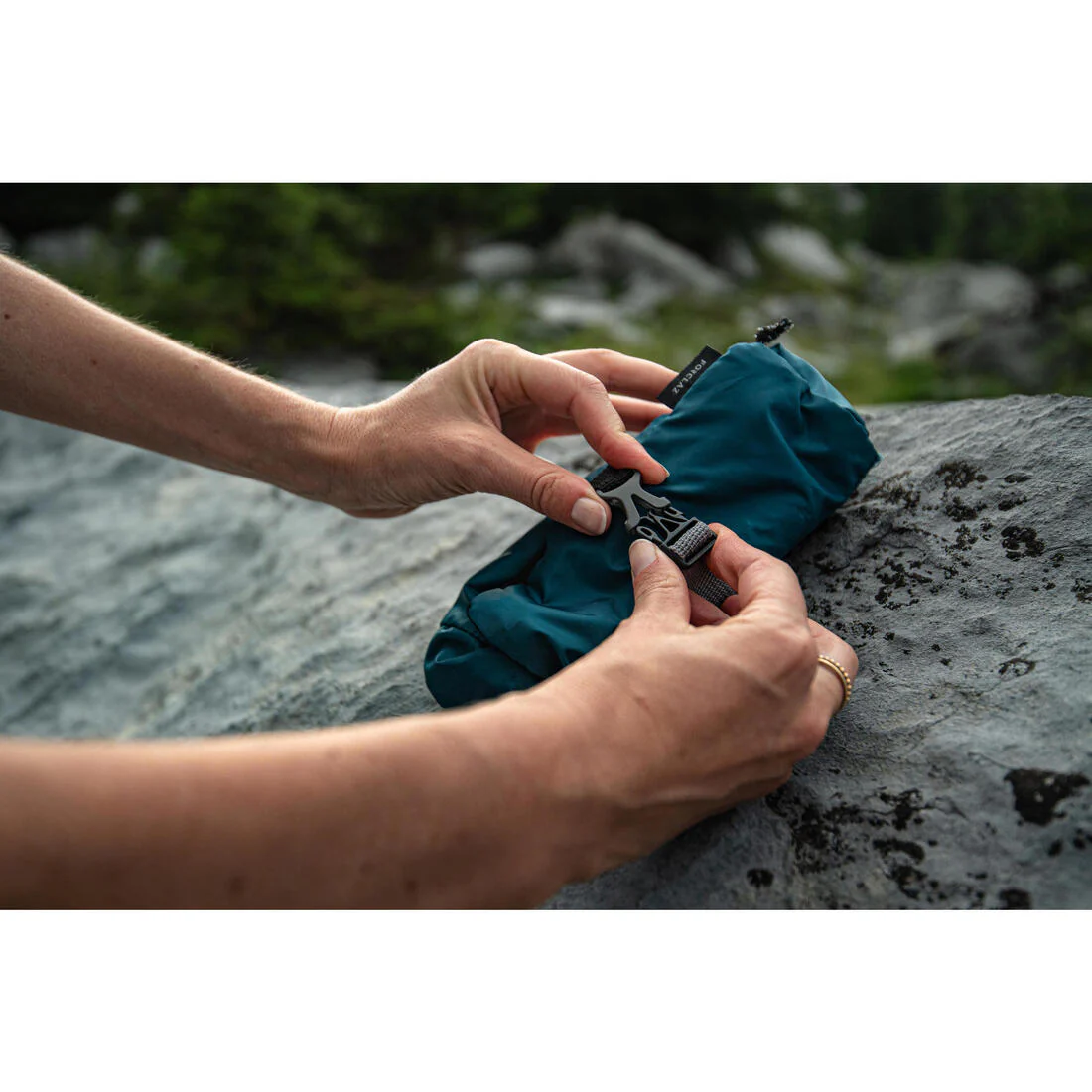 NECESER ULTRALIGHT PLEGABLE AZUL - Image 6