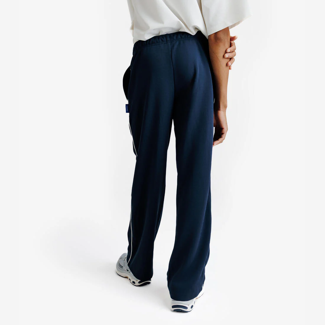 PANTALÓN DE BUZO HOMBRE HERITAGE AZUL - Image 4