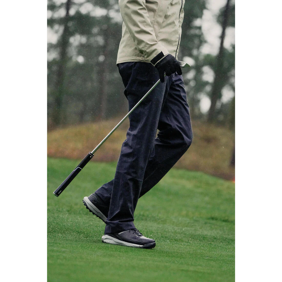 PANTALÓN DE GOLF IMPERMEABLE HOMBRE RW500 - Image 10
