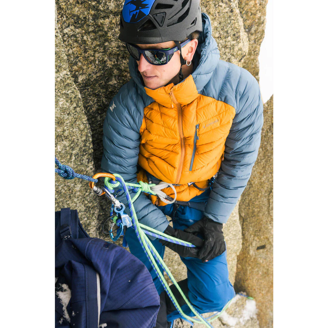 PARKA ACOLCHADA PLUMAS ALPINISMO HOMBRE - Image 8