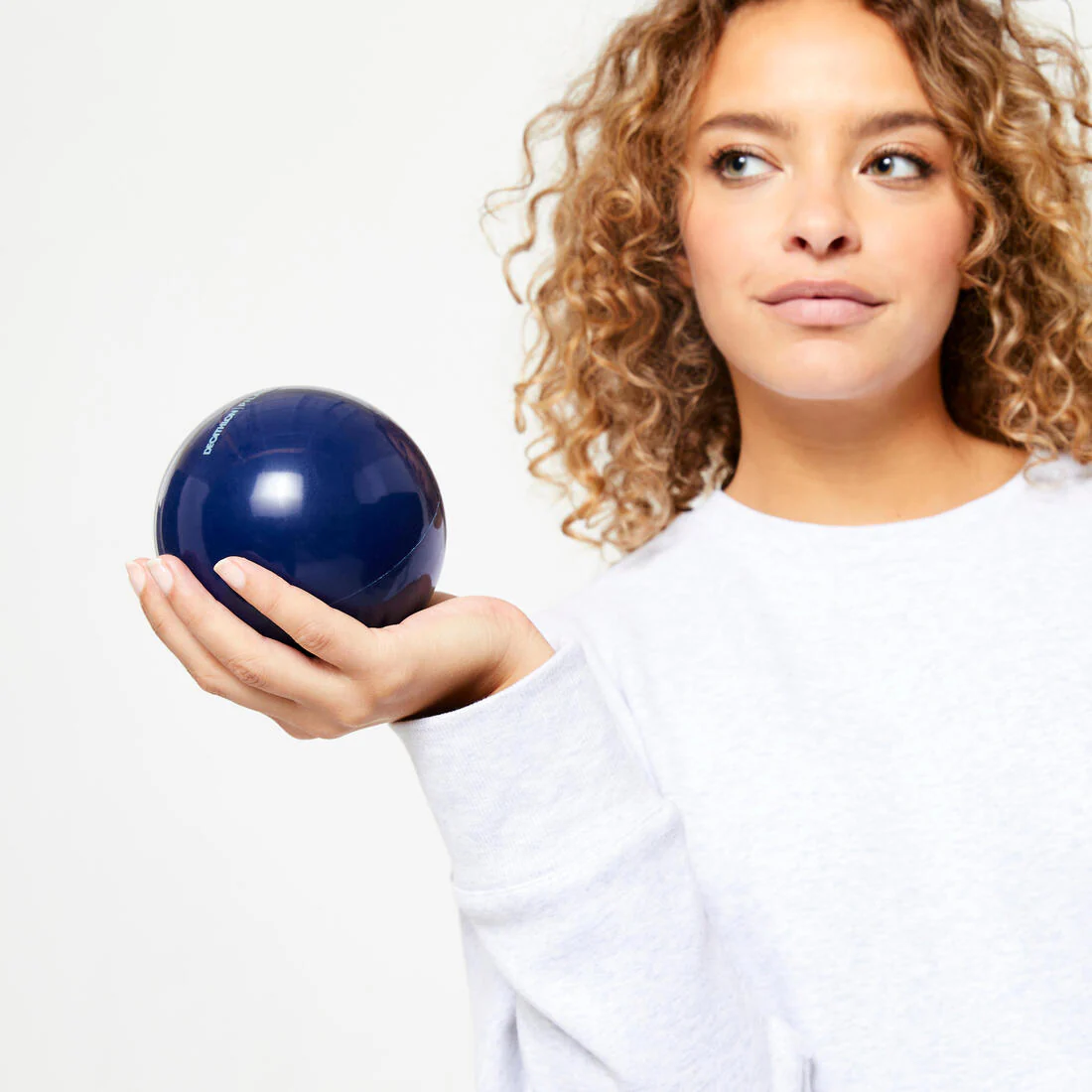 PELOTA CON PESO PILATES 900 G - Image 3