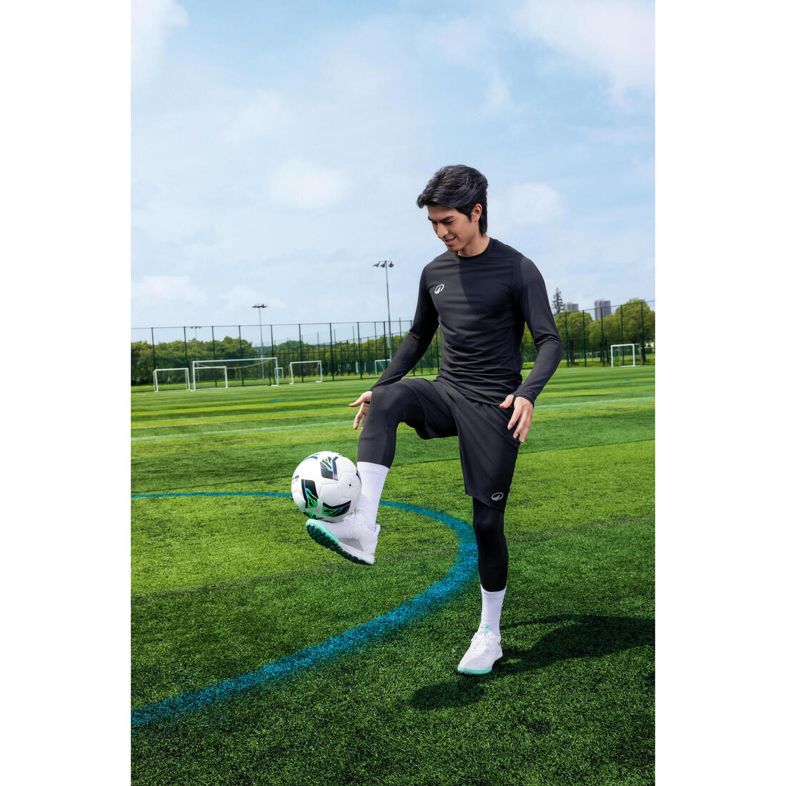 PELOTA DE FÚTBOL HYBRIDE FIFA BASIC CLUB BALL TALLA 5 - Image 13