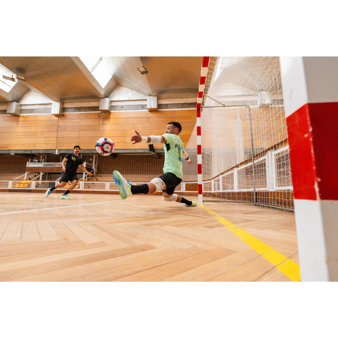 PELOTA DE FÚTBOL SALA TALLA 4 FIFA QUALITY PRO - Image 10