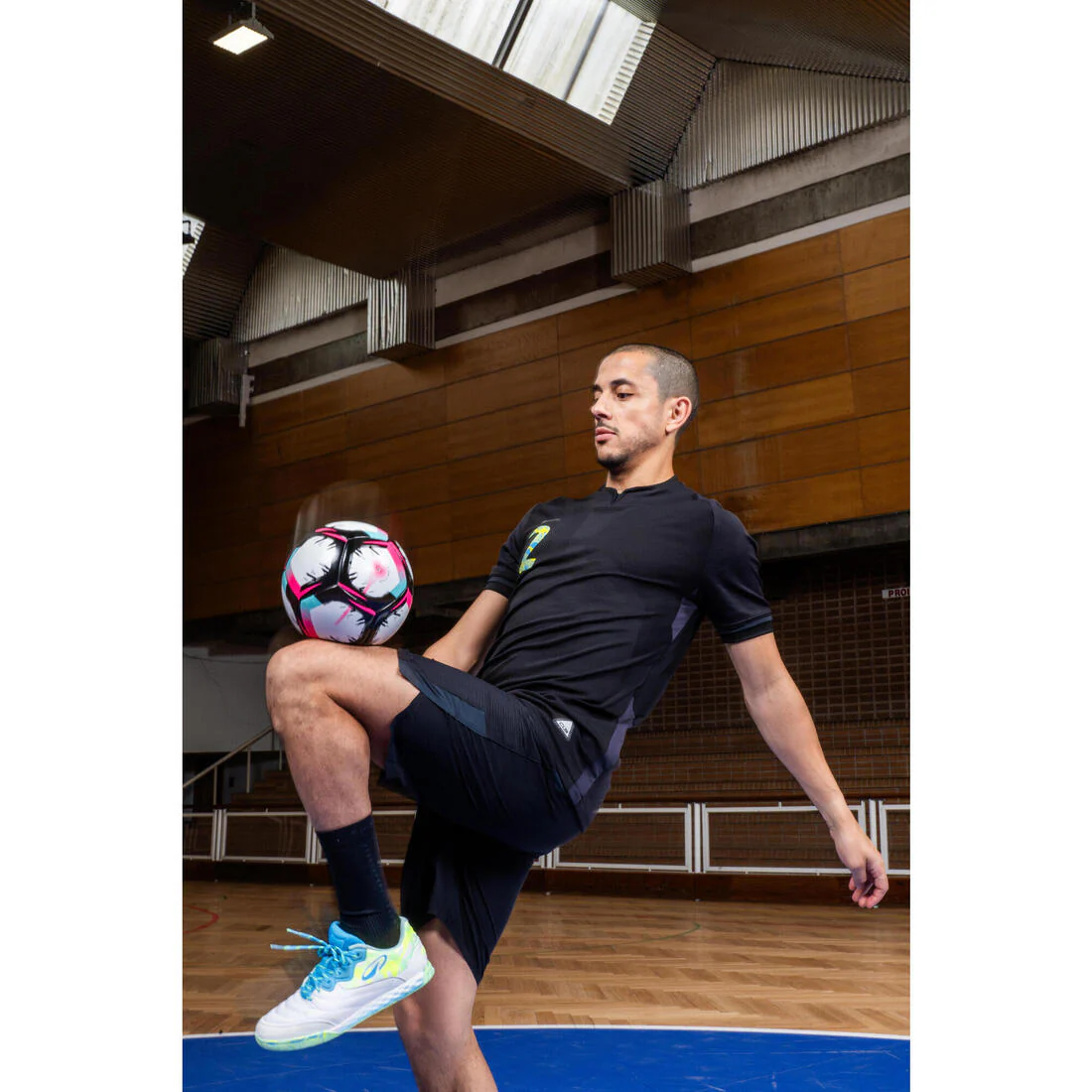 PELOTA DE FÚTBOL SALA TALLA 4 FIFA QUALITY PRO - Image 9