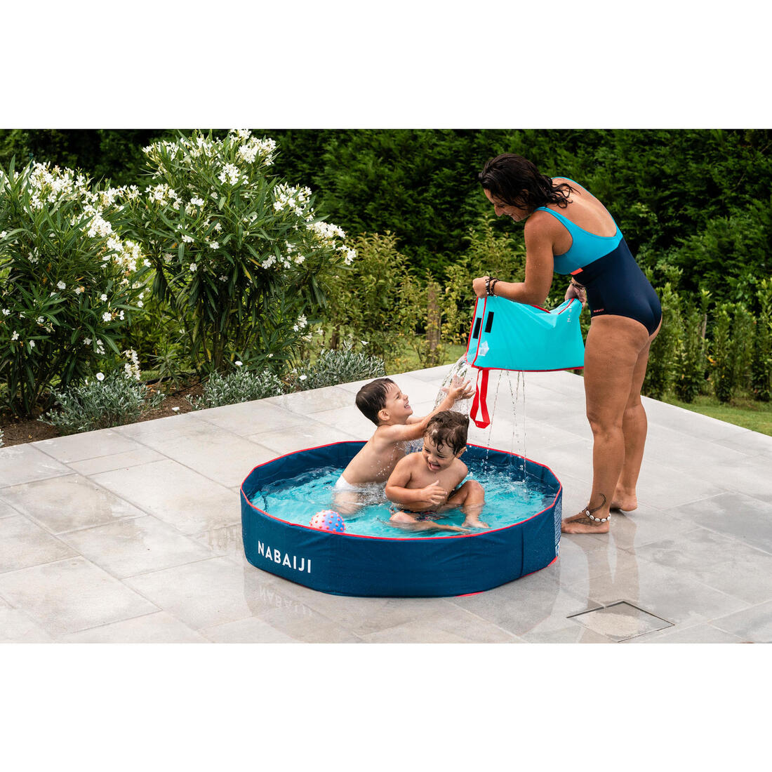 Piscina para niños plegable azul celeste - Image 11
