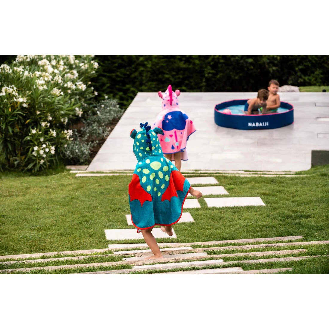 Piscina para niños plegable azul celeste - Image 5