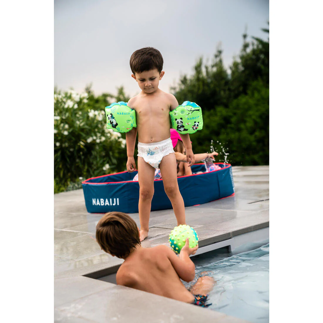 Piscina para niños plegable azul celeste - Image 8