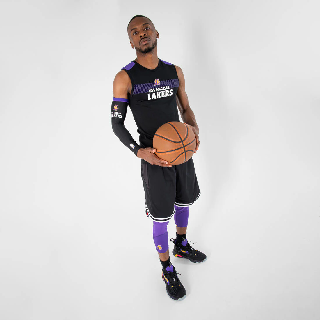 POLERA BÁSQUETBOL NBA LOS ANGELES LAKERS ADULTO UT500 - Image 4