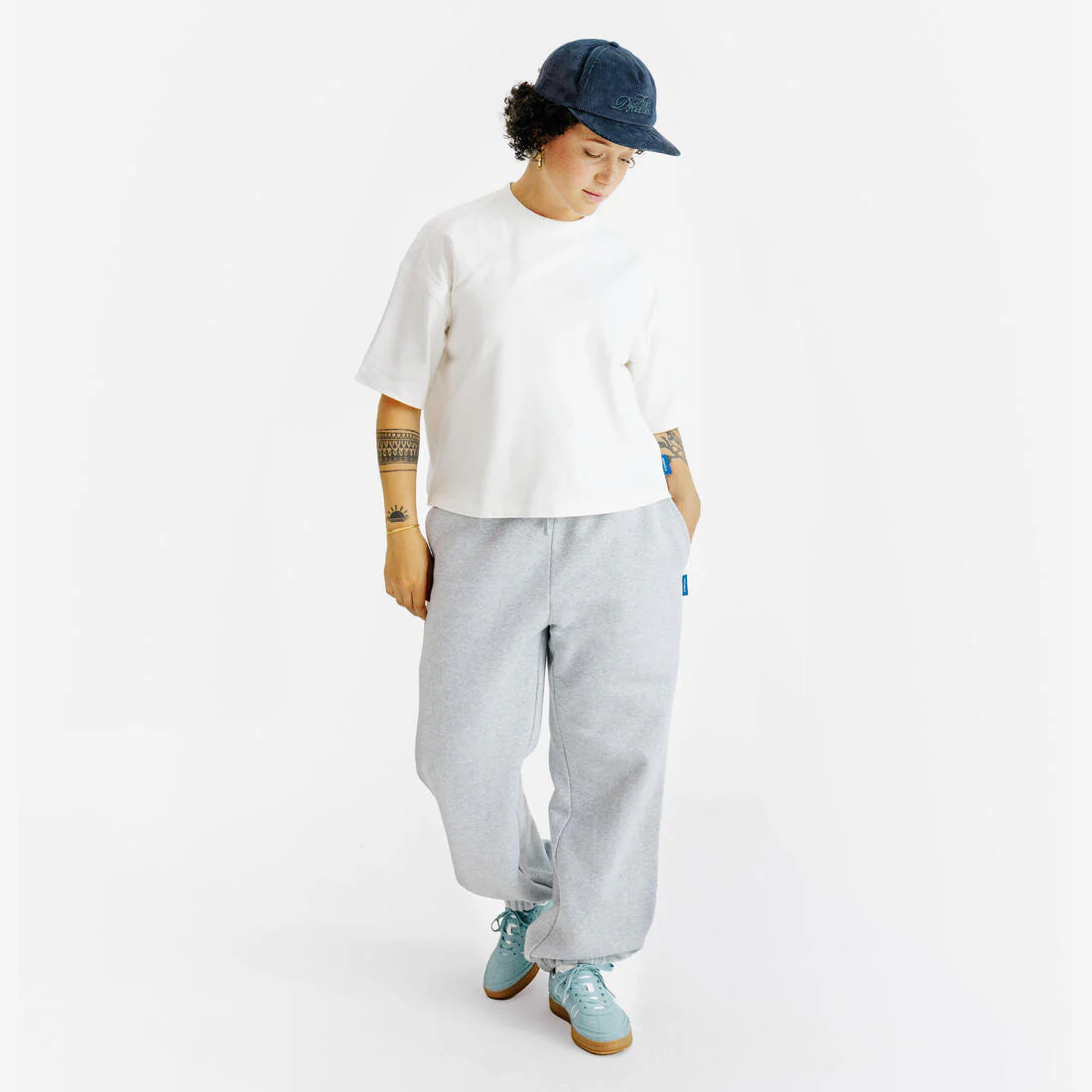POLERA CROP OVERSIZE MUJER - Image 4