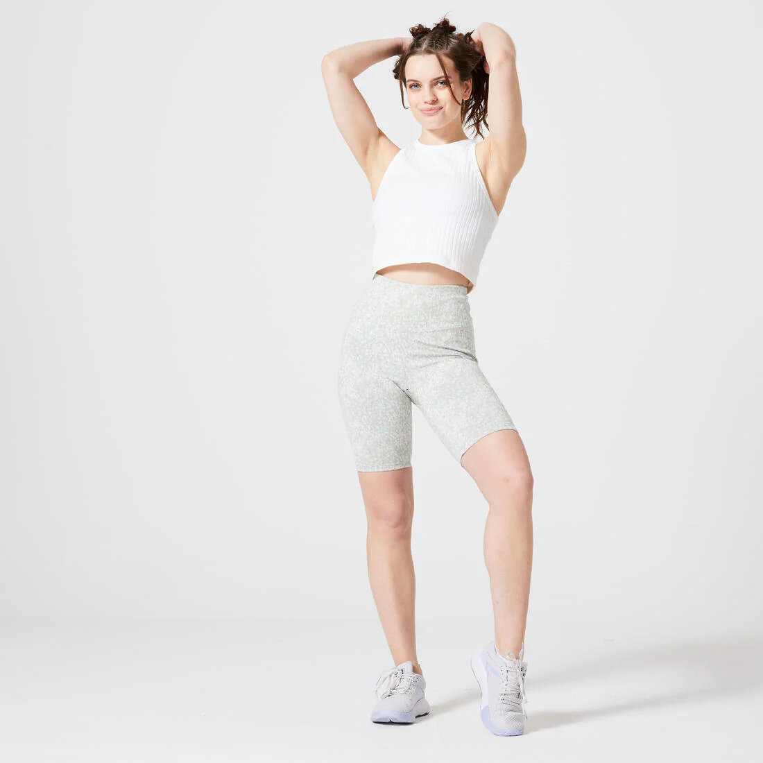POLERA FITNESS 520 MUJER BLANCO ROTO SIN MANGAS CROP TOP CANALÉ - Image 3