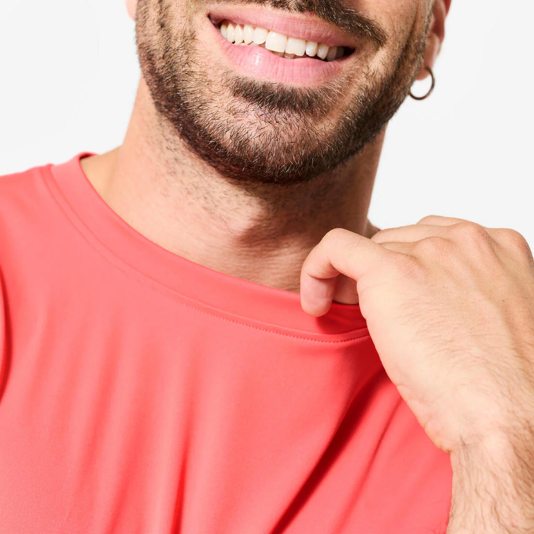 Polera Fitness Essential Negro Manga Corta Cuello Redondo Transpirable - Image 17