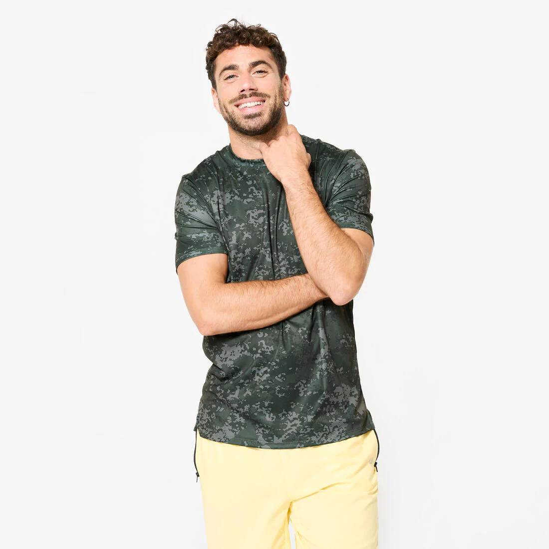 Polera Fitness Essential Negro Manga Corta Cuello Redondo Transpirable - Image 5