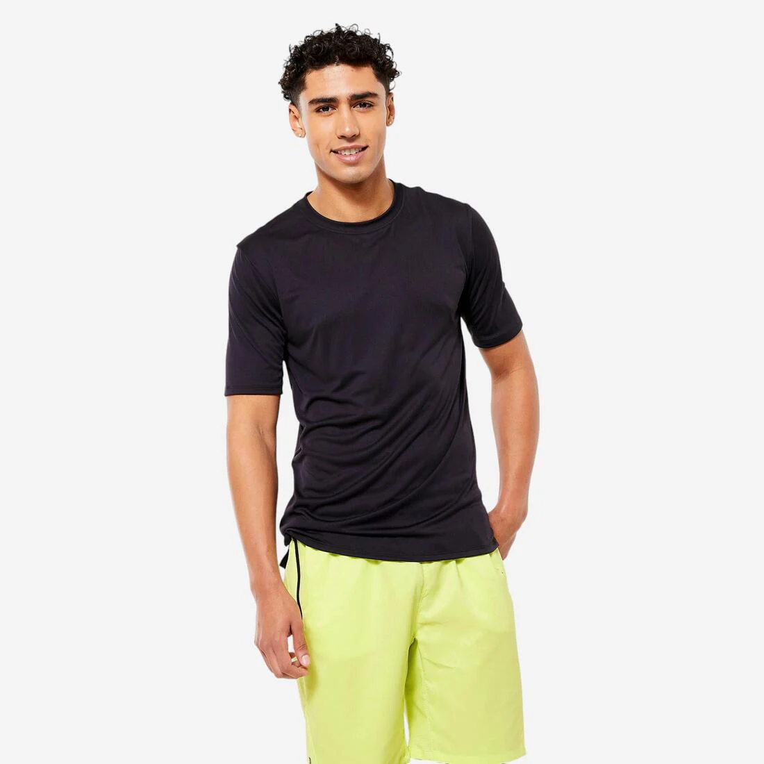 Polera Fitness Essential Negro Manga Corta Cuello Redondo Transpirable - Image 7