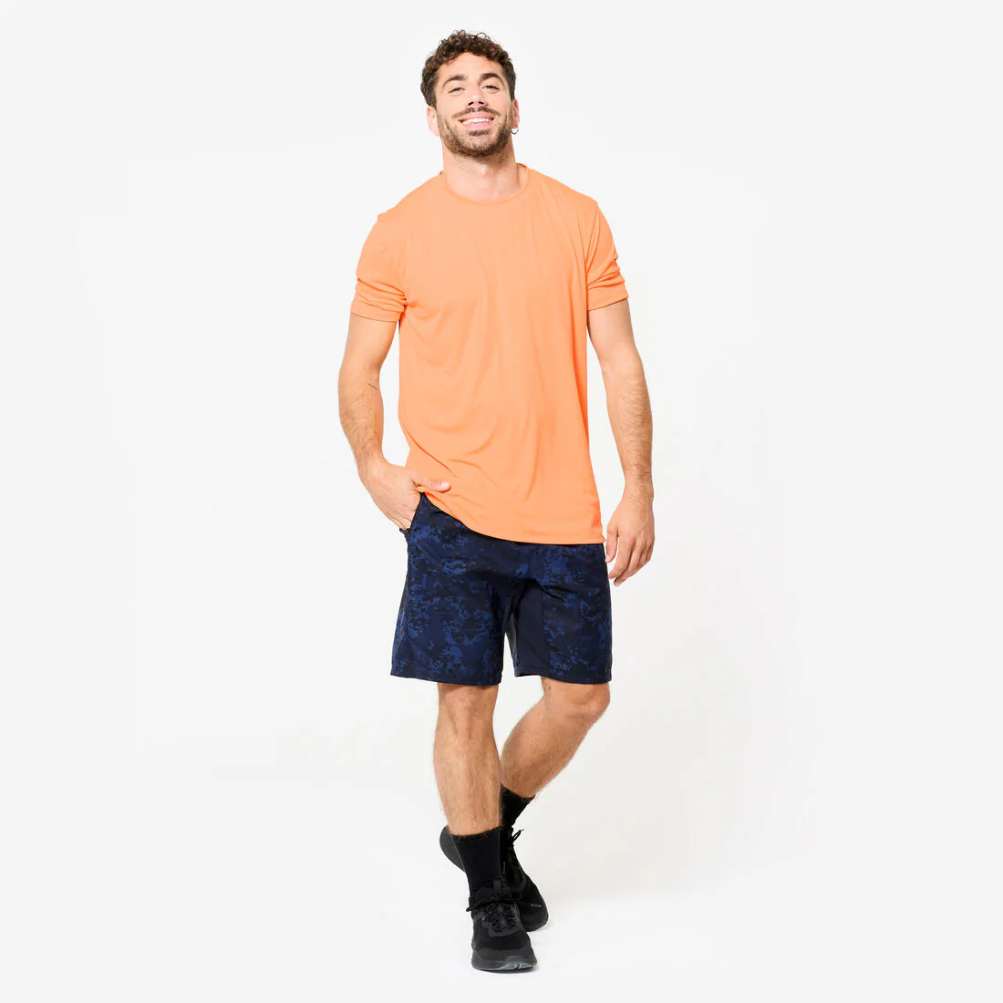 Polera Fitness Essential Negro Manga Corta Cuello Redondo Transpirable - Image 8