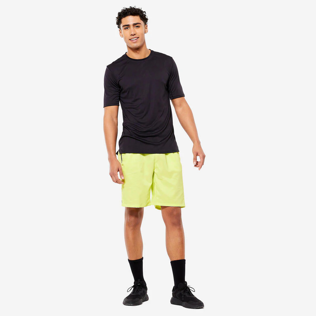 Polera Fitness Essential Negro Manga Corta Cuello Redondo Transpirable - Image 9