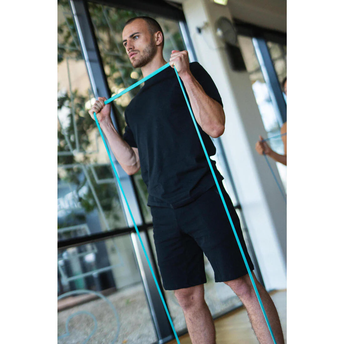 POLERA FITNESS HOMBRE CUELLO REDONDO - Image 35