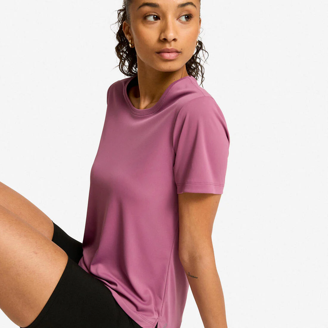POLERA FITNESS MUJER AZUL MANGA CORTA - Image 24