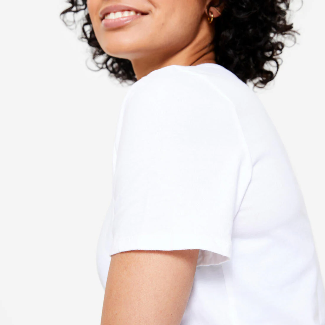 POLERA FITNESS MUJER CUELLO V ALGODÓN - Image 18