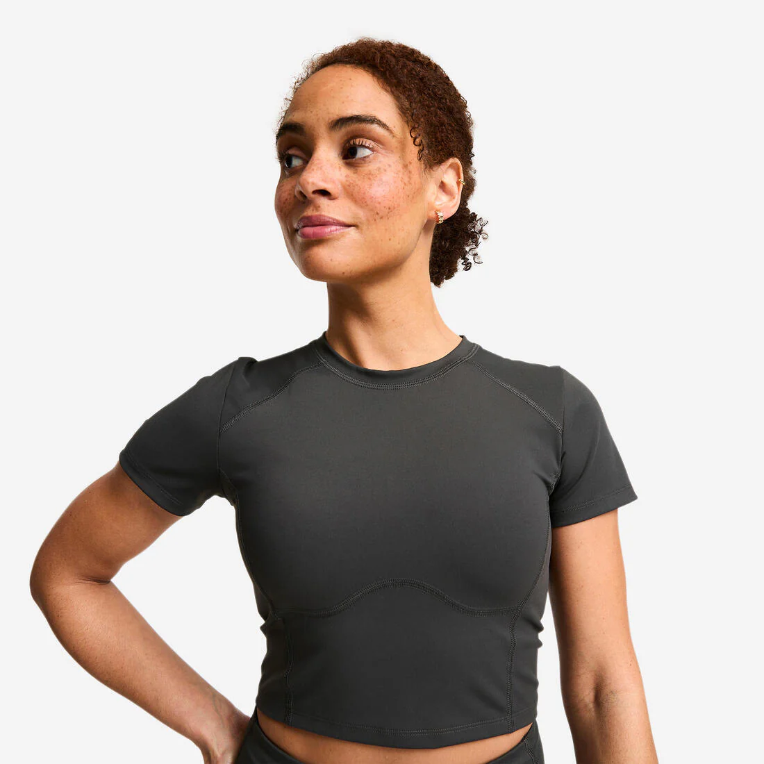 Camiseta Deportiva Mujer Gris Oscuro Manga Corta - Image 4