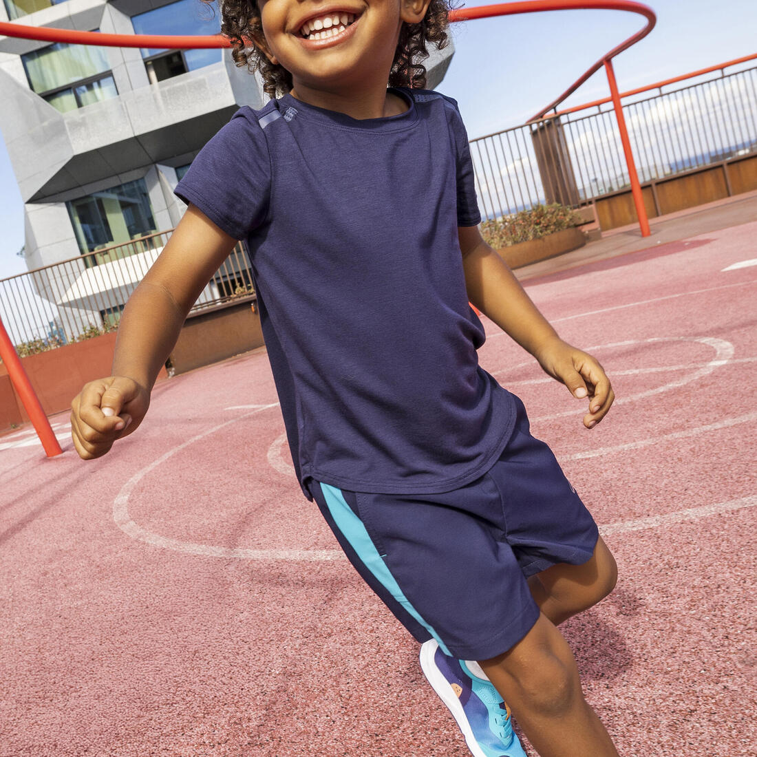 POLERA GIMNASIA INFANTIL ROSADA LIVIANA TRANSPIRABLE - Image 16