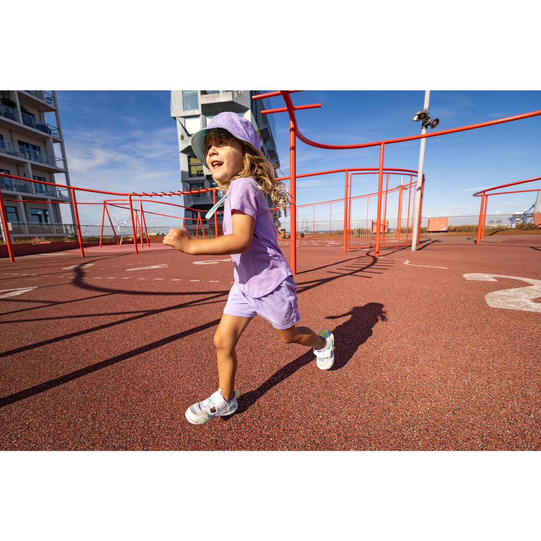 POLERA GIMNASIA INFANTIL ROSADA LIVIANA TRANSPIRABLE - Image 27