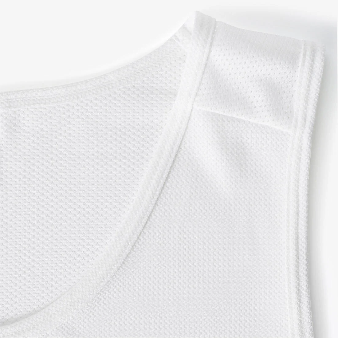 REMERA RUNNING HOMBRE SIN MANGAS DRY - Image 11