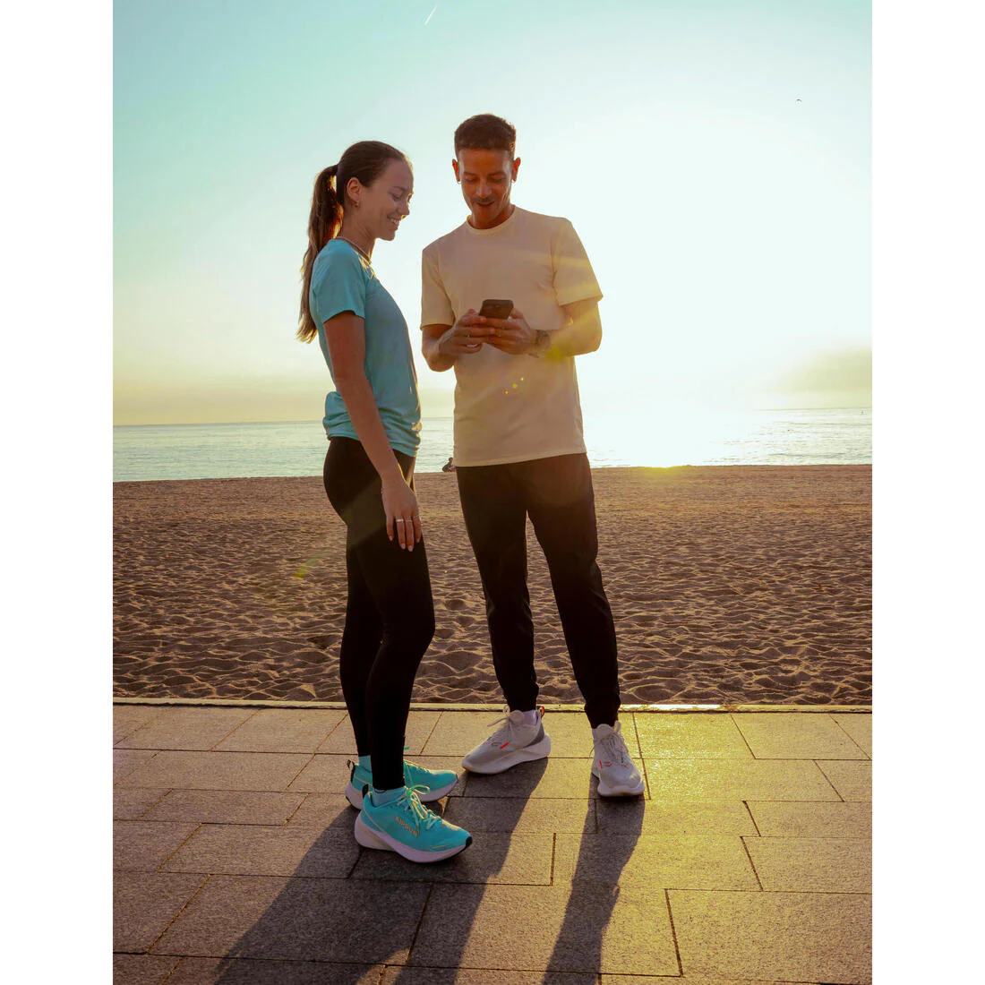 POLERA RUNNING MUJER RUN 500 CONFORT - Image 17