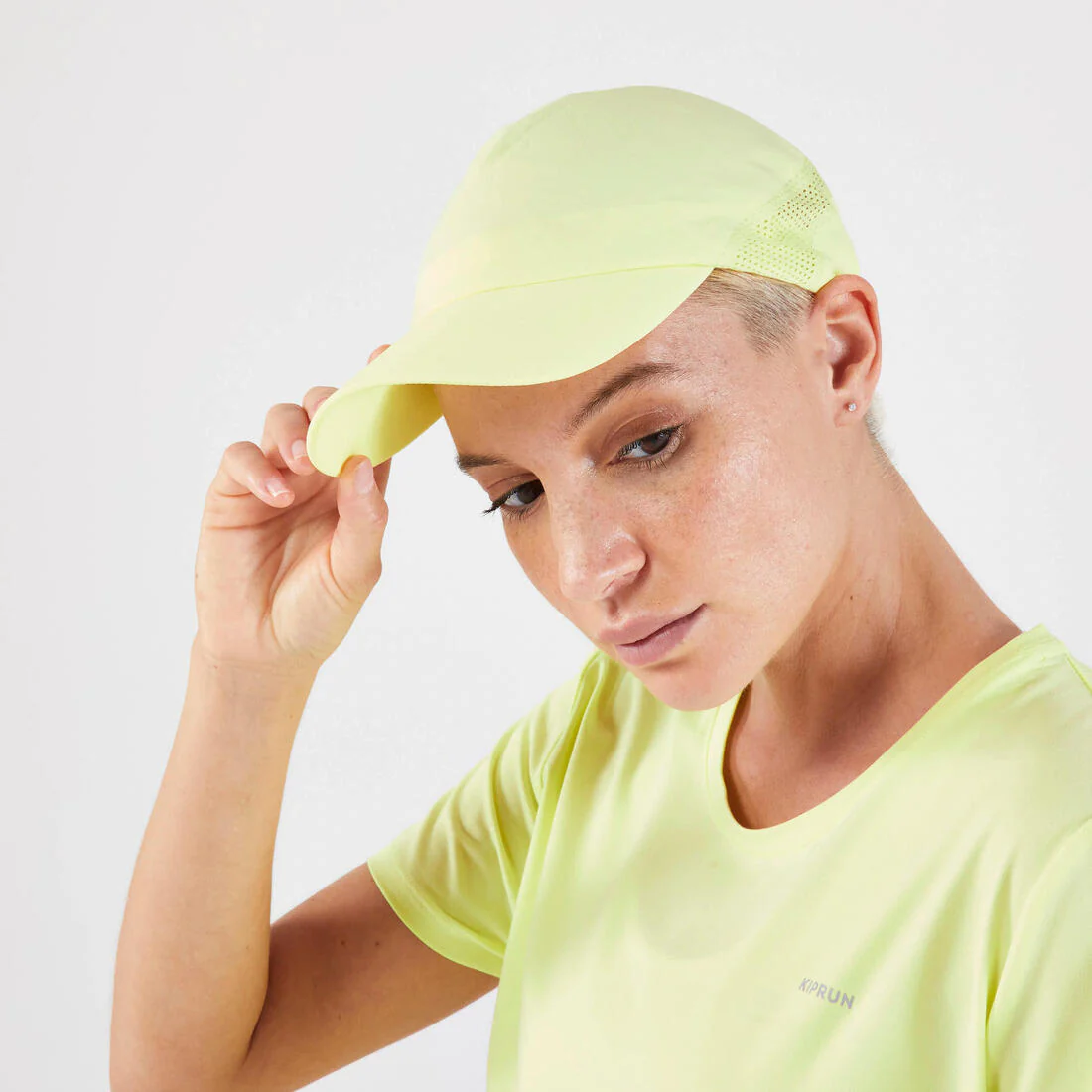 POLERA RUNNING TRANSPIRABLE MUJER KIPRUN RUN 500 DRY - Image 15