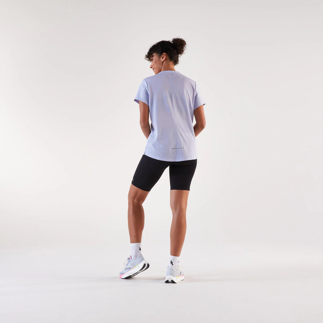 POLERA RUNNING TRANSPIRABLE MUJER KIPRUN RUN 500 DRY - Image 28