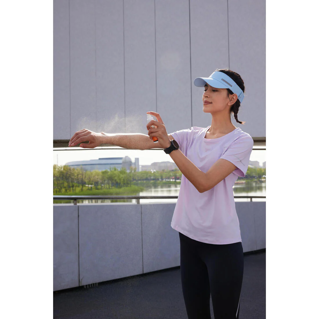 POLERA RUNNING TRANSPIRABLE MUJER KIPRUN RUN 500 DRY - Image 35