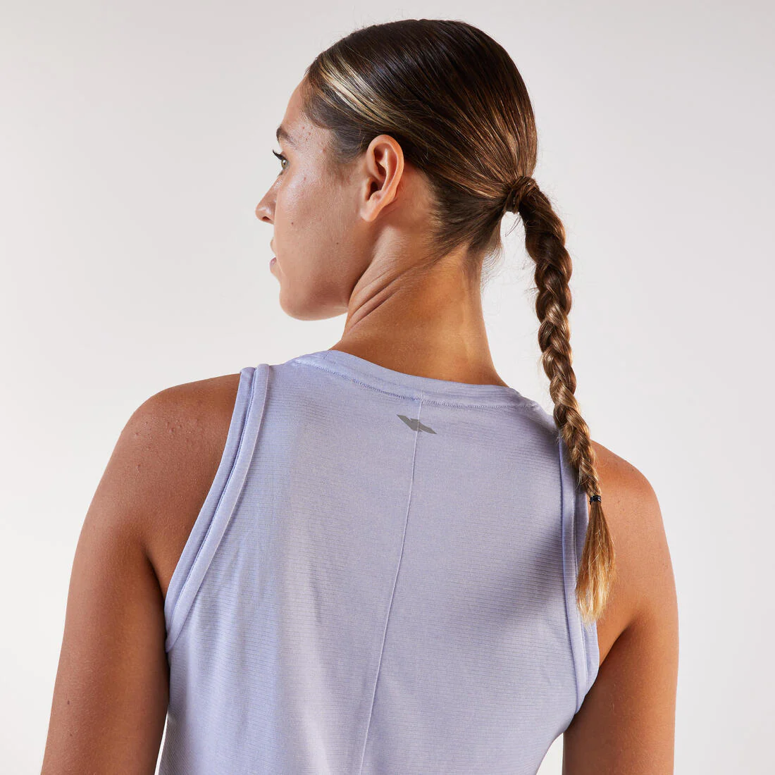 POLERA SIN MANGAS DE RUNNING TRANSPIRABLE MUJER RUN 500 - Image 14
