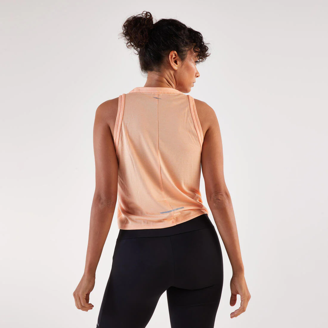 POLERA SIN MANGAS DE RUNNING TRANSPIRABLE MUJER RUN 500 - Image 9