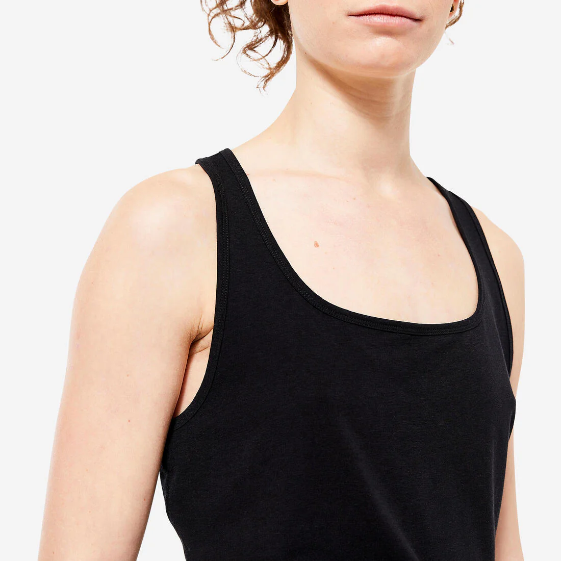 POLERA SIN MANGAS FITNESS MUJER CORTE SLIM CUELLO REDONDO - Image 6