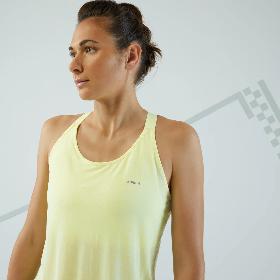 POLERA SOSTÉN INTEGRADO RUNNING MUJER KIPRUN RUN500 COMODIDAD - Image 4