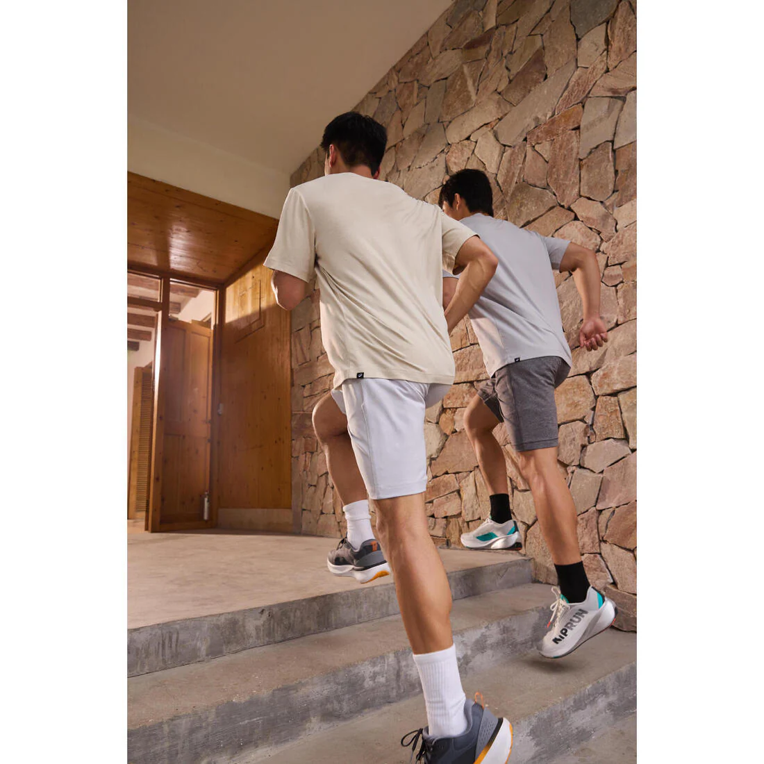 POLERA FITNESS HOMBRE - Image 17