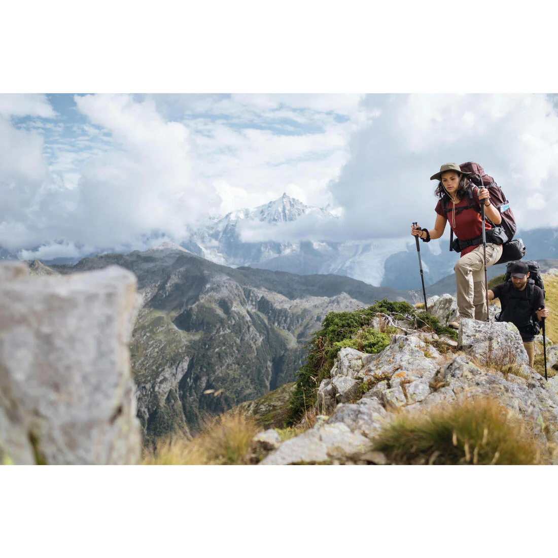 REMERA TREKKING MUJER MT500 CAF - Image 17