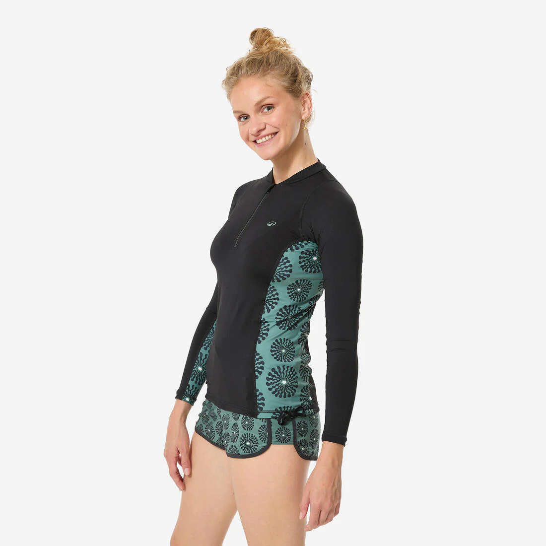 Polera UV mujer manga larga surf blanco floreado belly - Image 12