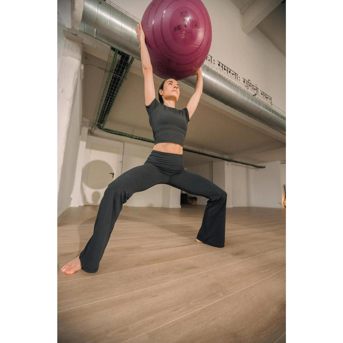 POLERA YOGA PILATES MUJER - Image 15