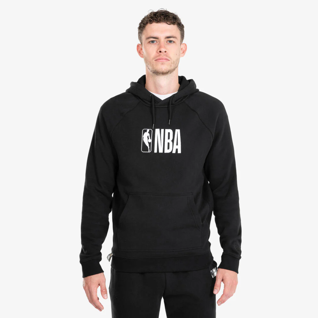 POLERÓN CON GORRO ADULTO HOODIE 900 NBA - Image 3