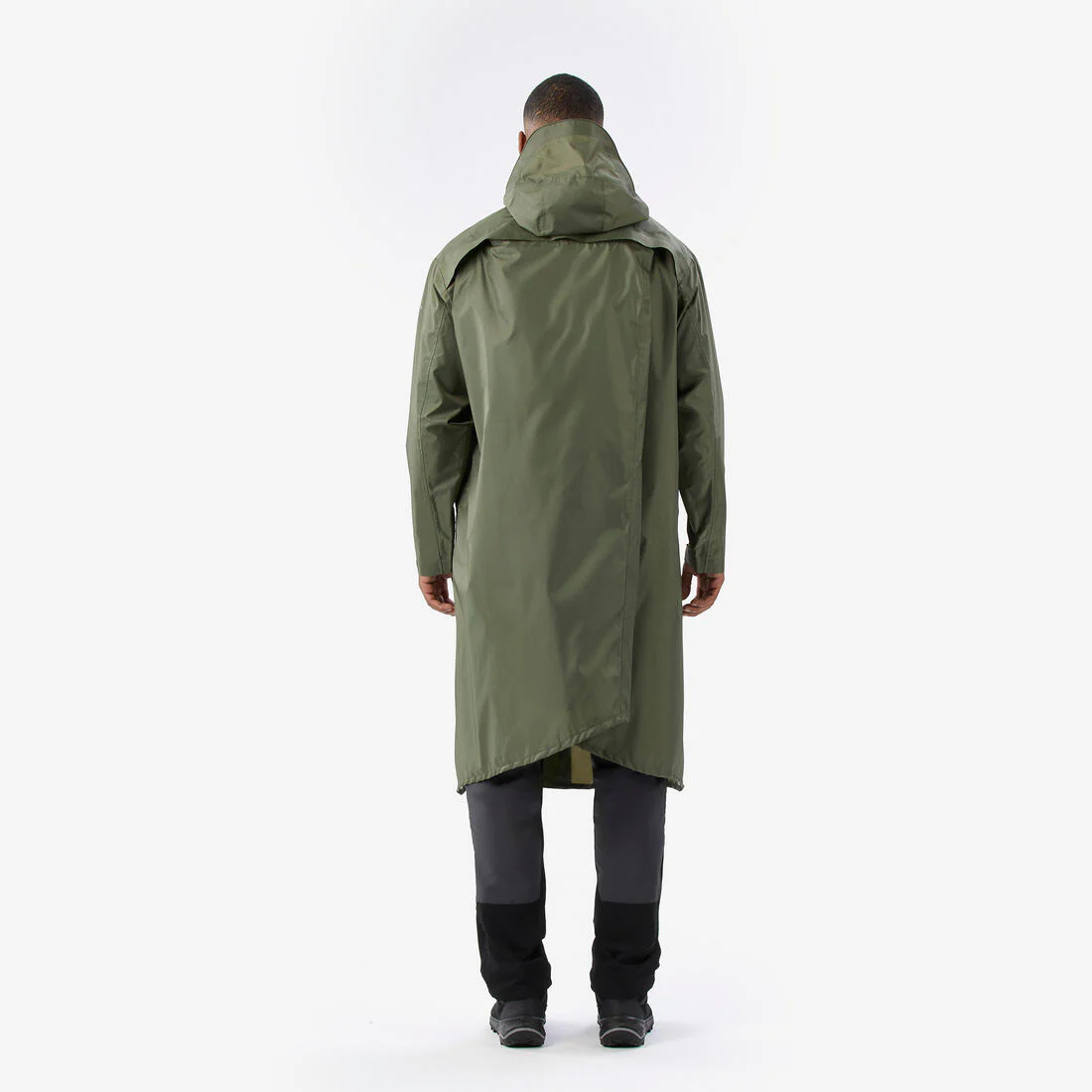 PONCHO IMPERMEABLE DE SENDERISMO AJUSTABLE 75 L MÁX MT900 2.0 CAQUI - Image 8