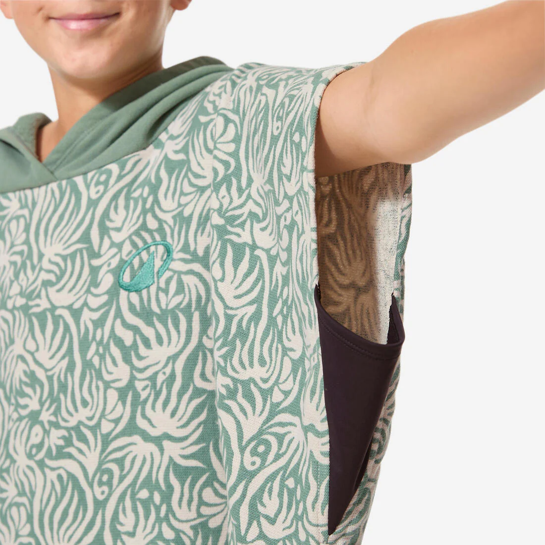 PONCHO SURF 550 JUNGLE NIÑOS 135-160 CM - Image 10